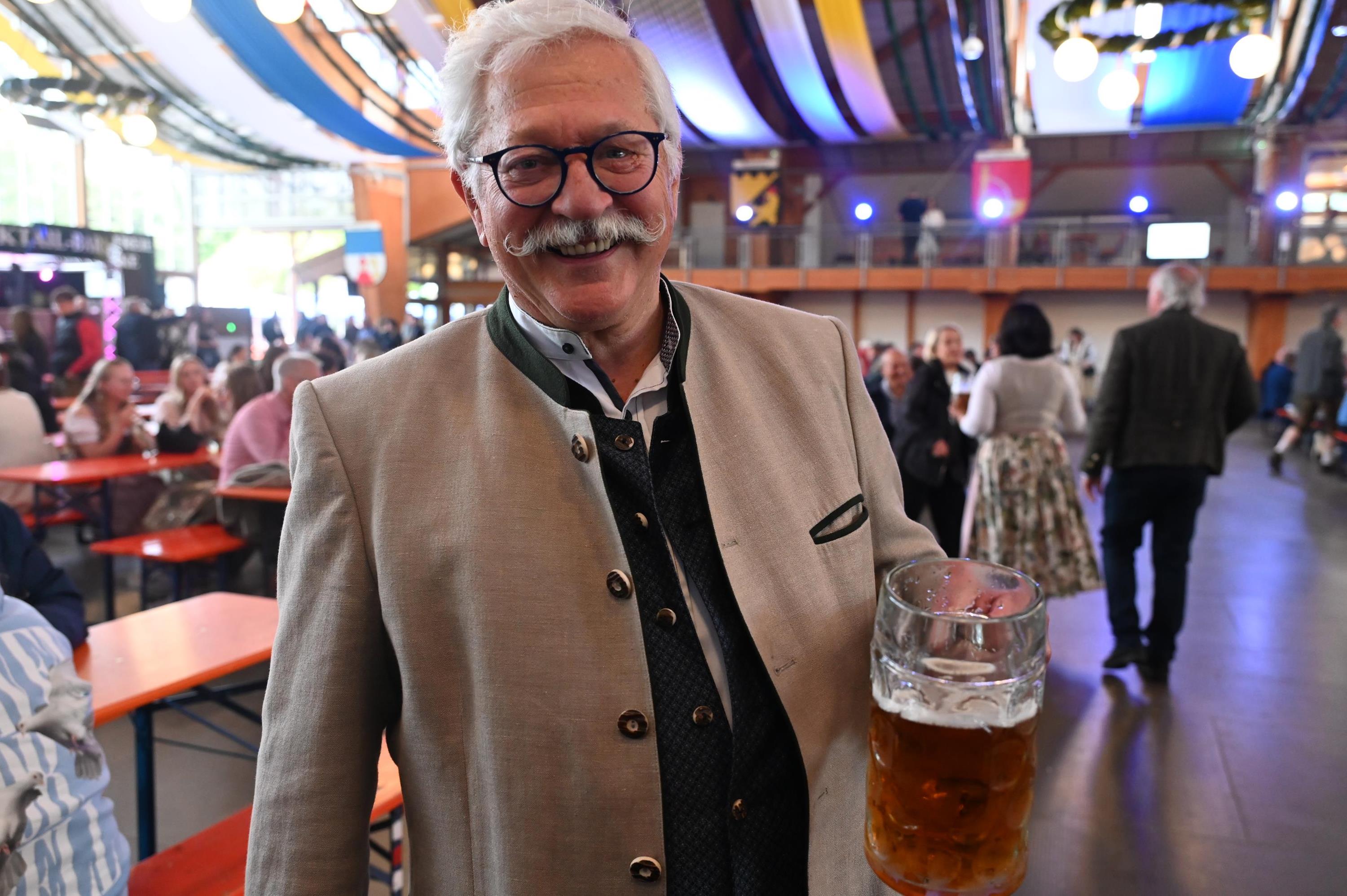 Frühlingsfest 2025 Bieranstich Und Klostergold 47