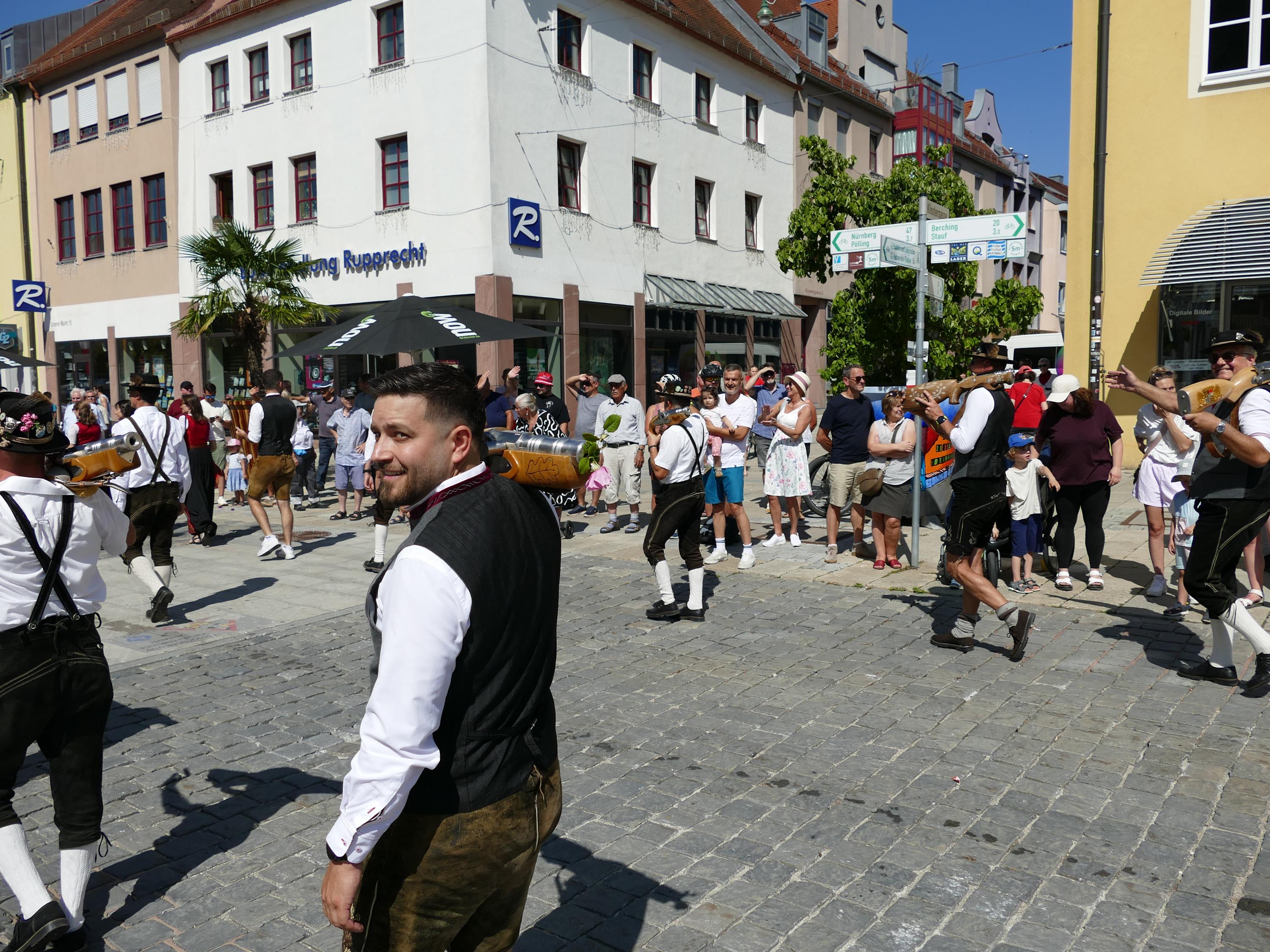 Impressionen Volksfestzug2025 (21)