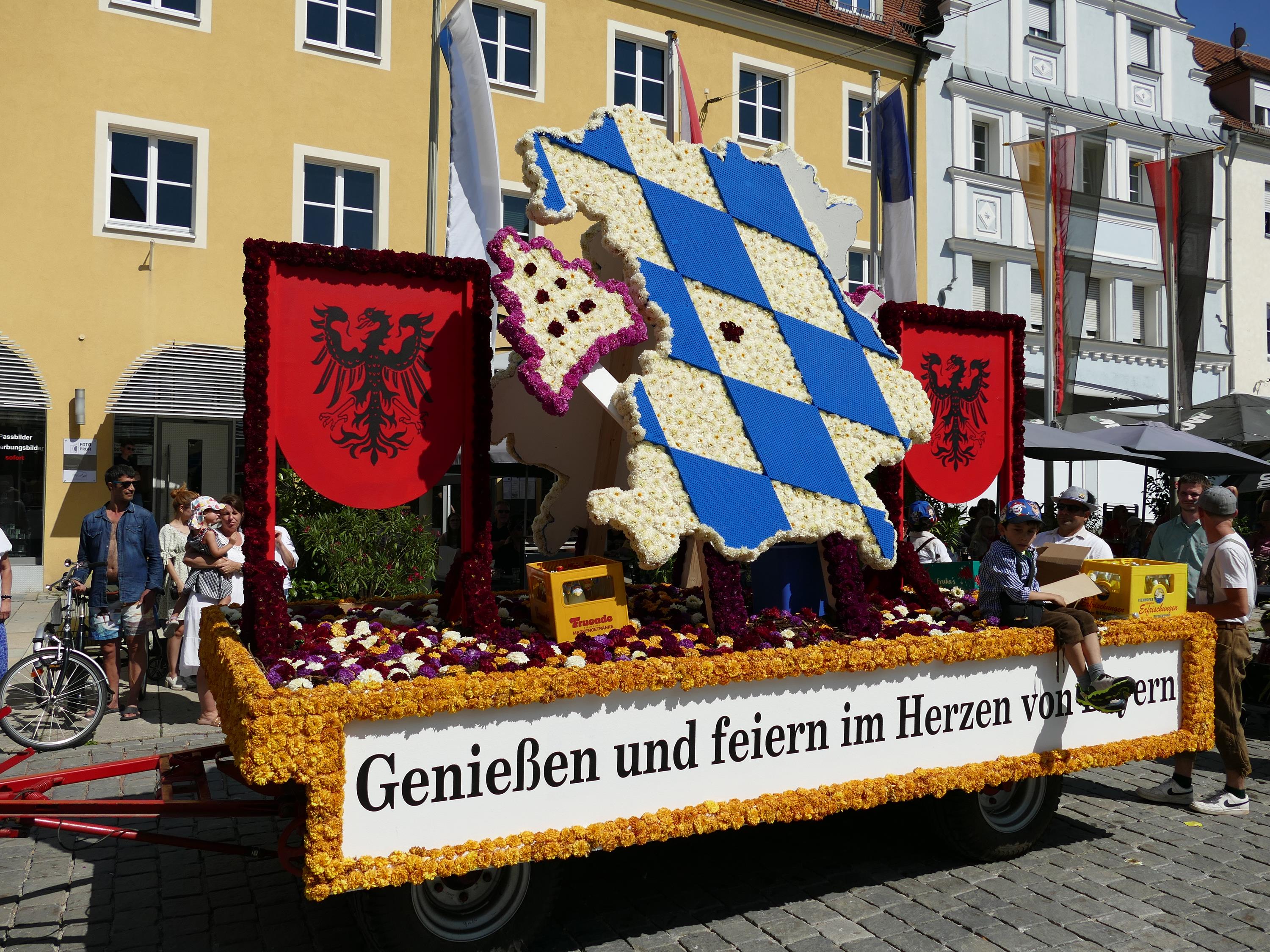 Impressionen Volksfestzug2025 (26)