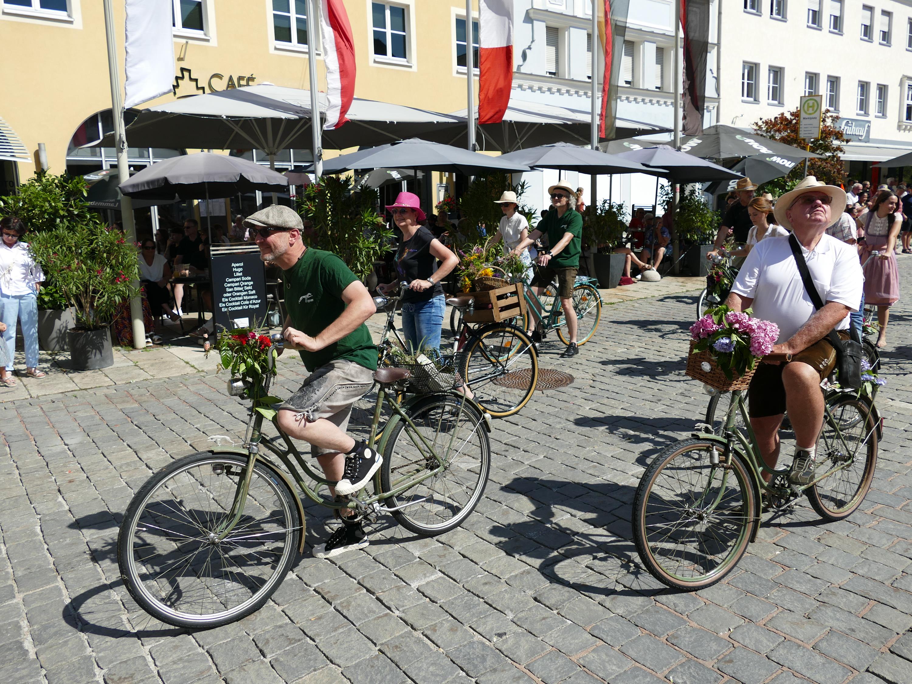 Impressionen Volksfestzug2025 (30)