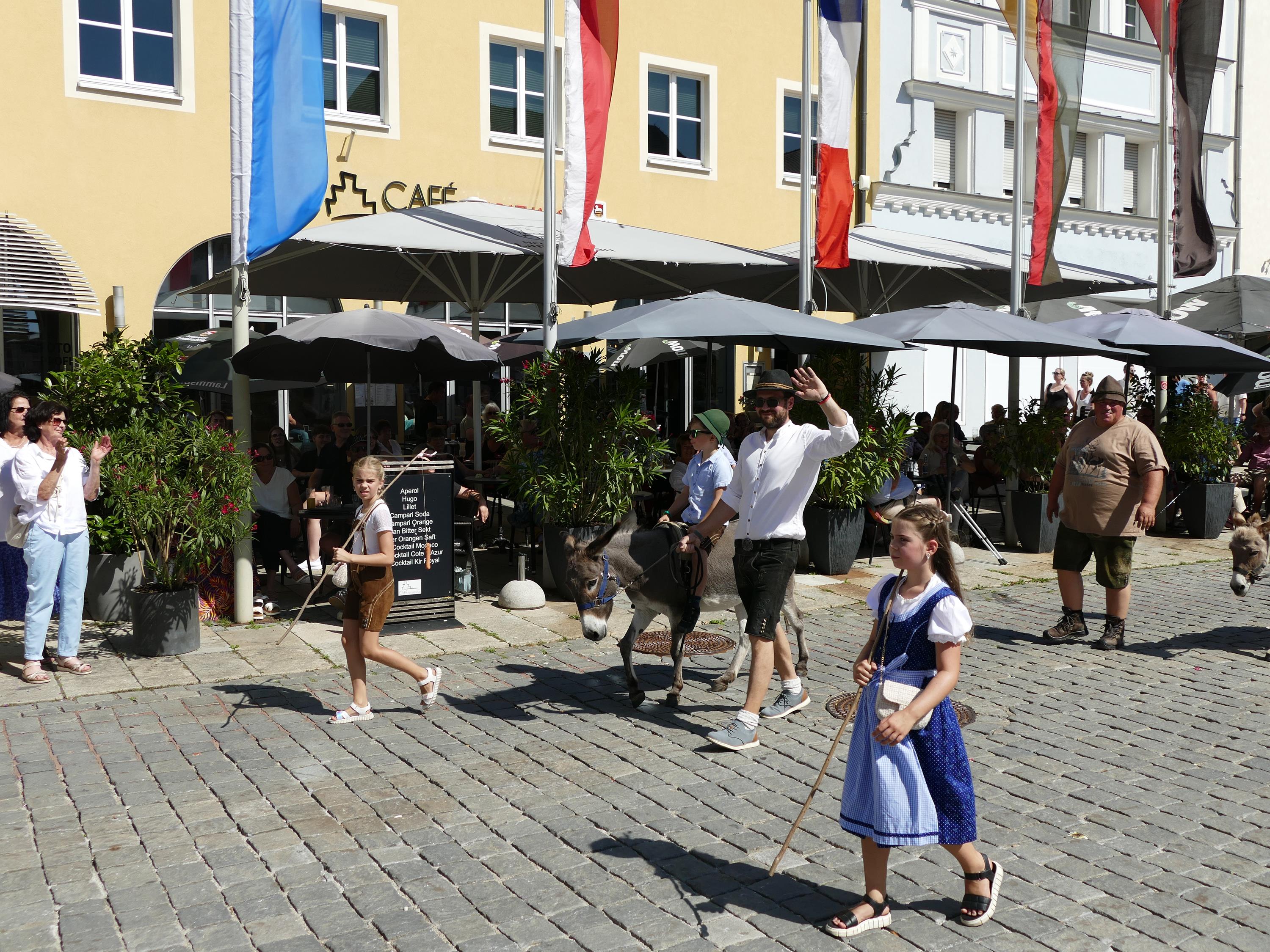 Impressionen Volksfestzug2025 (45)