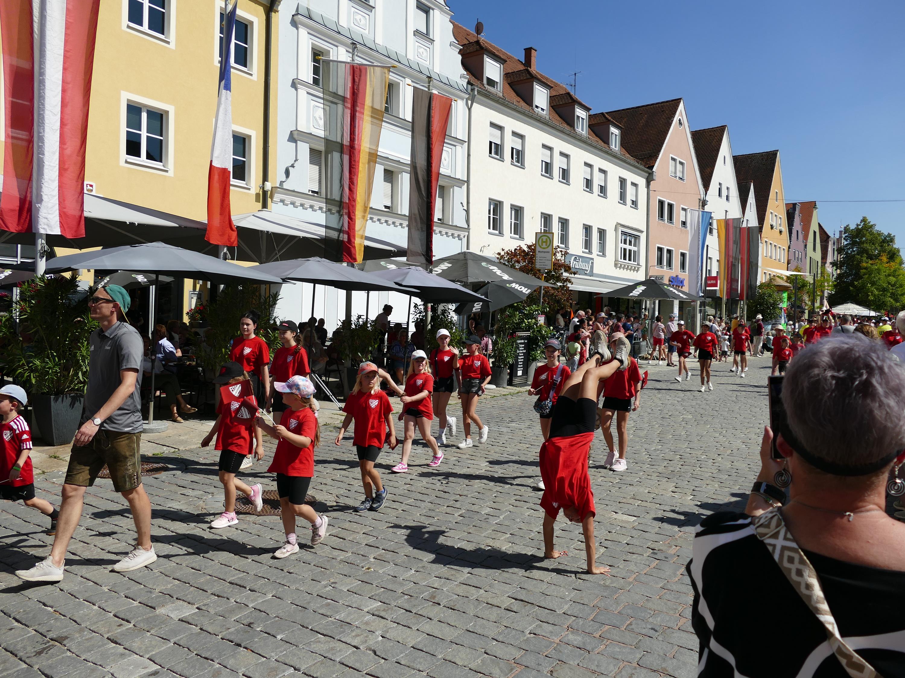 Impressionen Volksfestzug2025 (58)