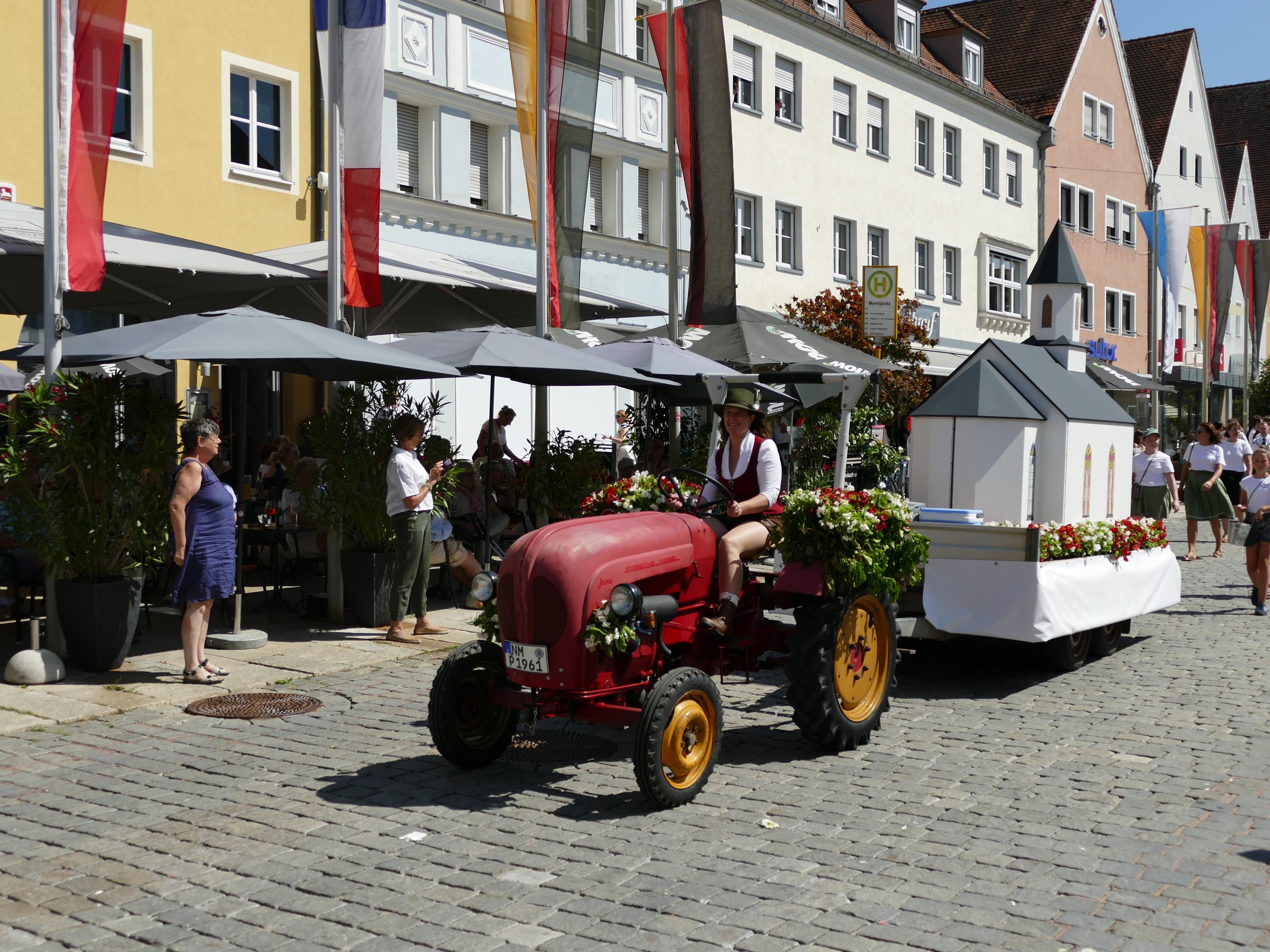 Impressionen Volksfestzug2025 (1)