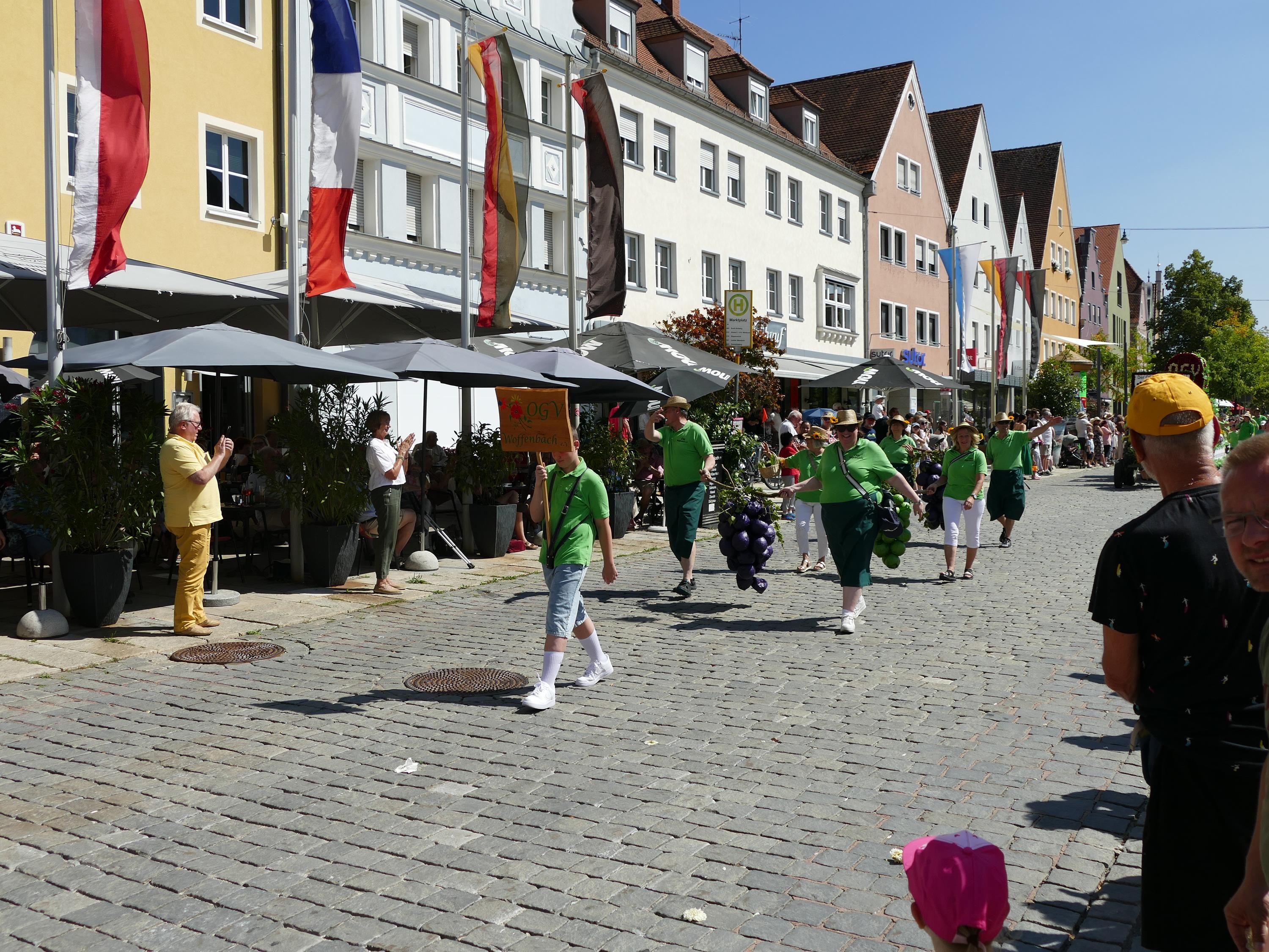 Impressionen Volksfestzug2025 (7)