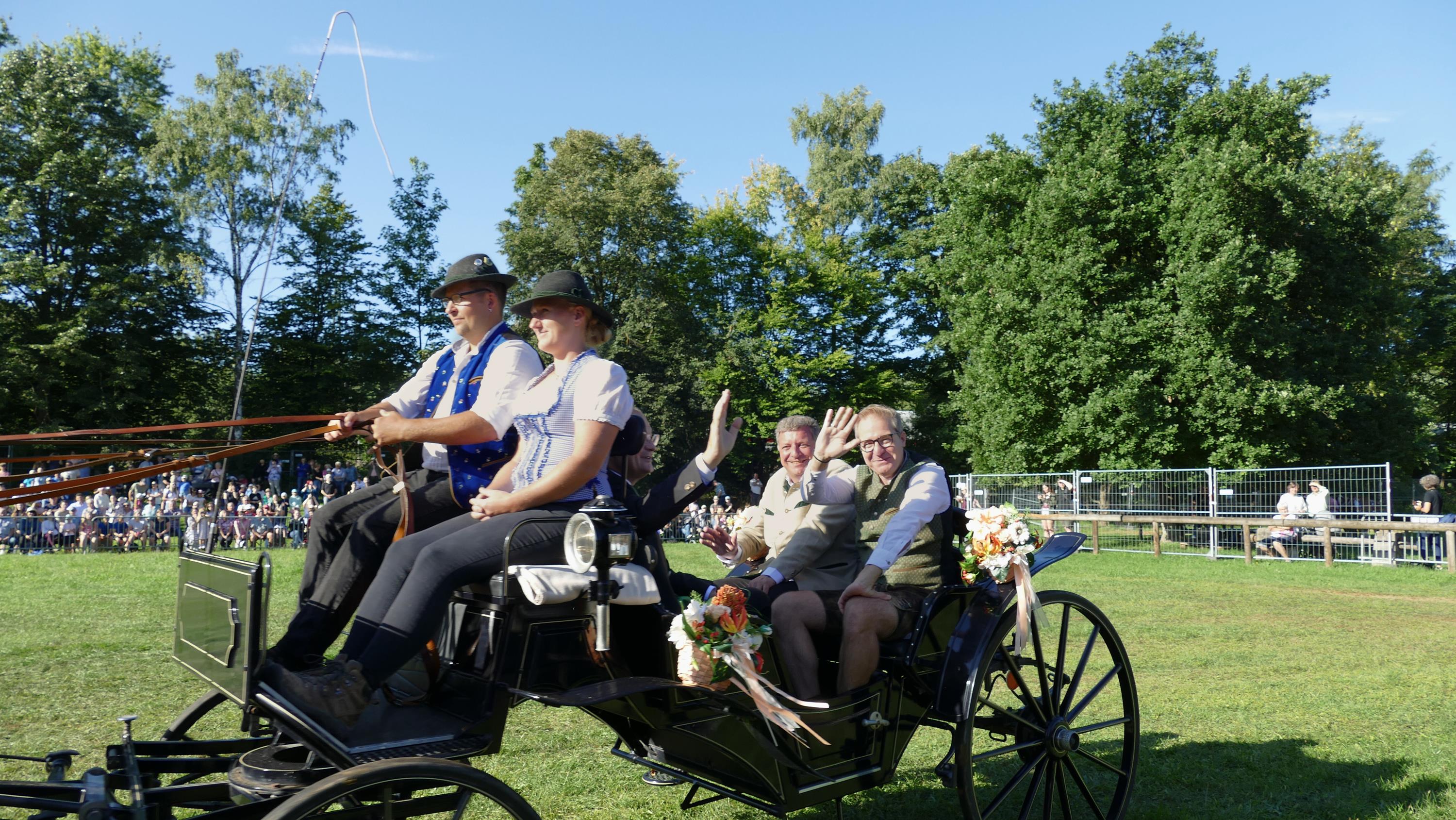 Impressionen Pferde Und Fohlenschau JURA Volksfest25 Niebler (22)