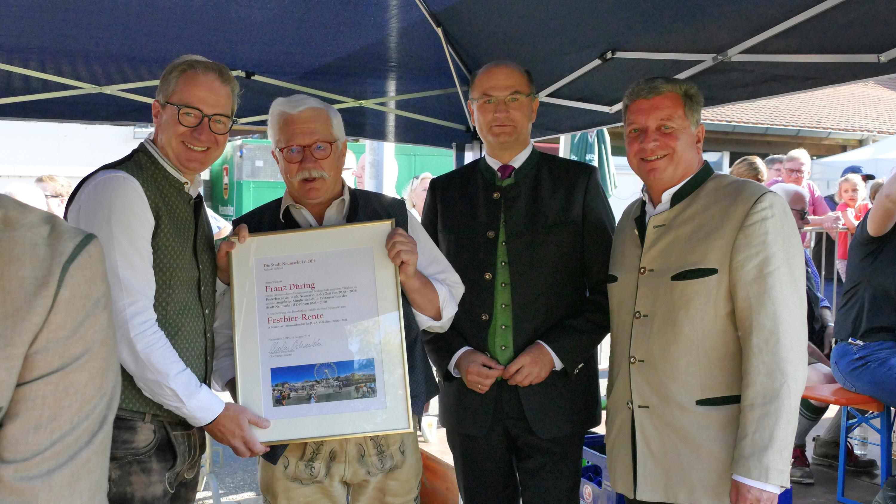 Impressionen Pferde Und Fohlenschau JURA Volksfest25 Niebler (48)