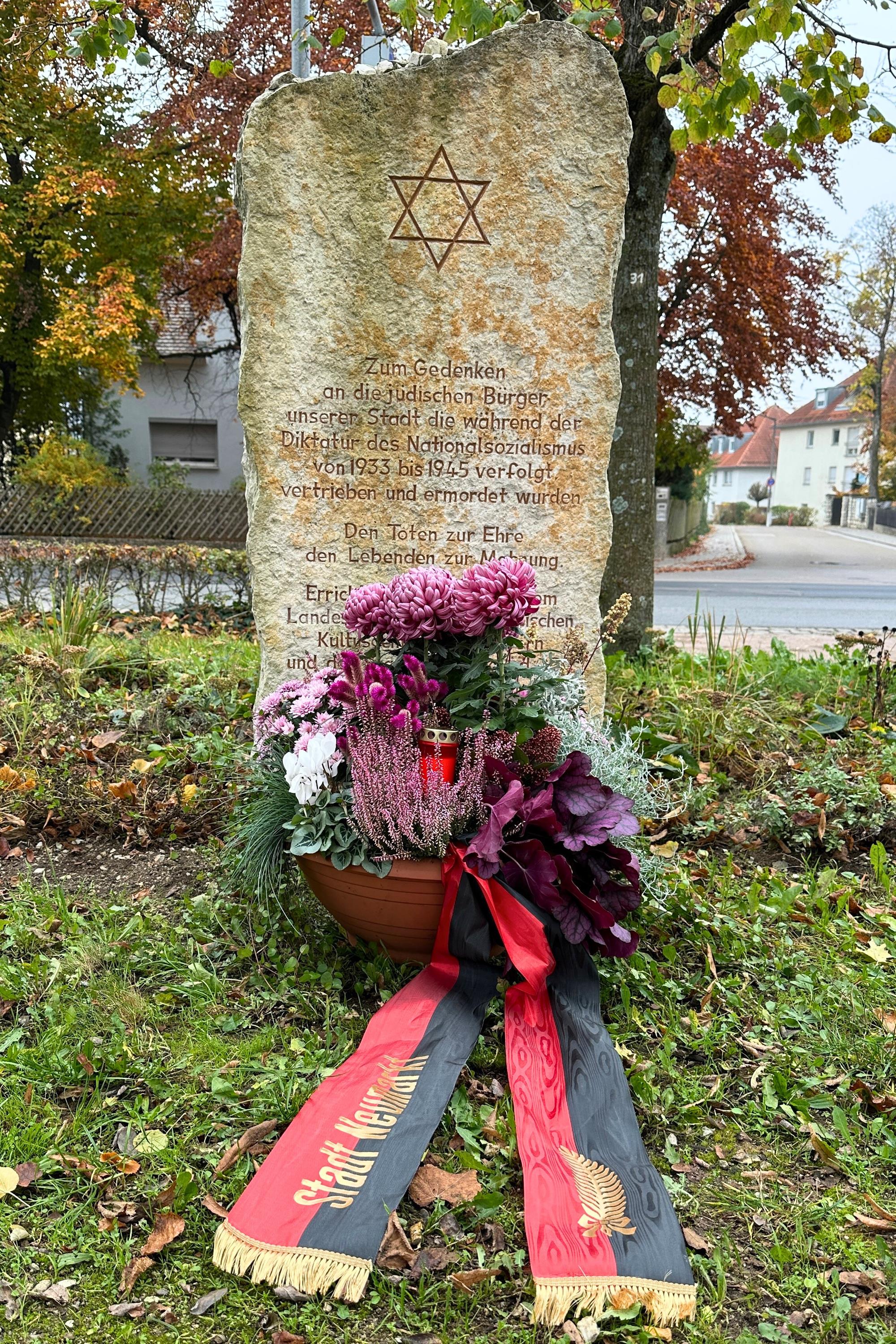 Neumarkt erinnert an die Reichspogromnacht: Zeichen der Mahnung und des Mitgefühls
