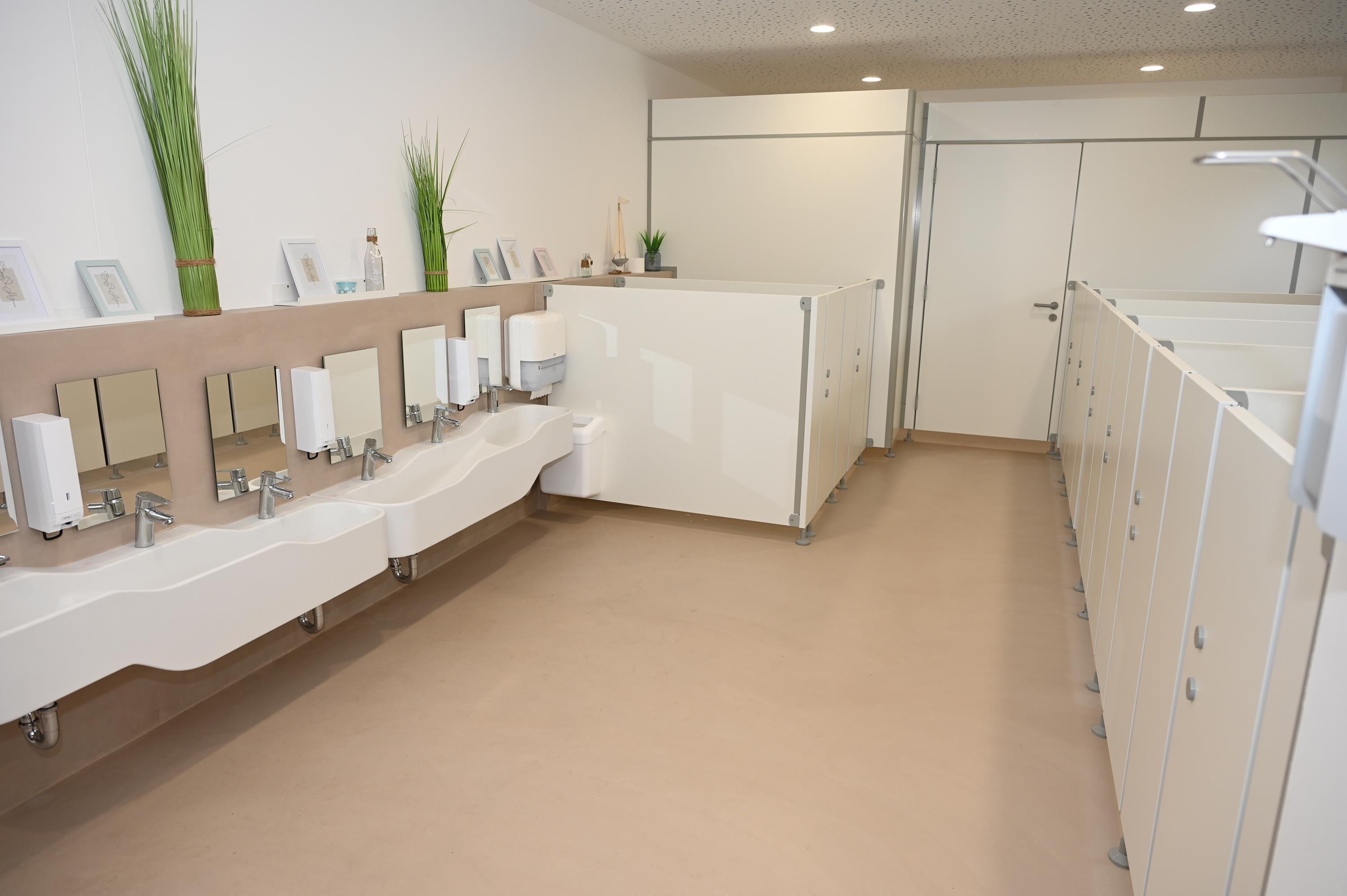 Neue Sanitäranlagen im Kinderhaus Donauer eingeweiht – Brandschutzarbeiten laufen weiter