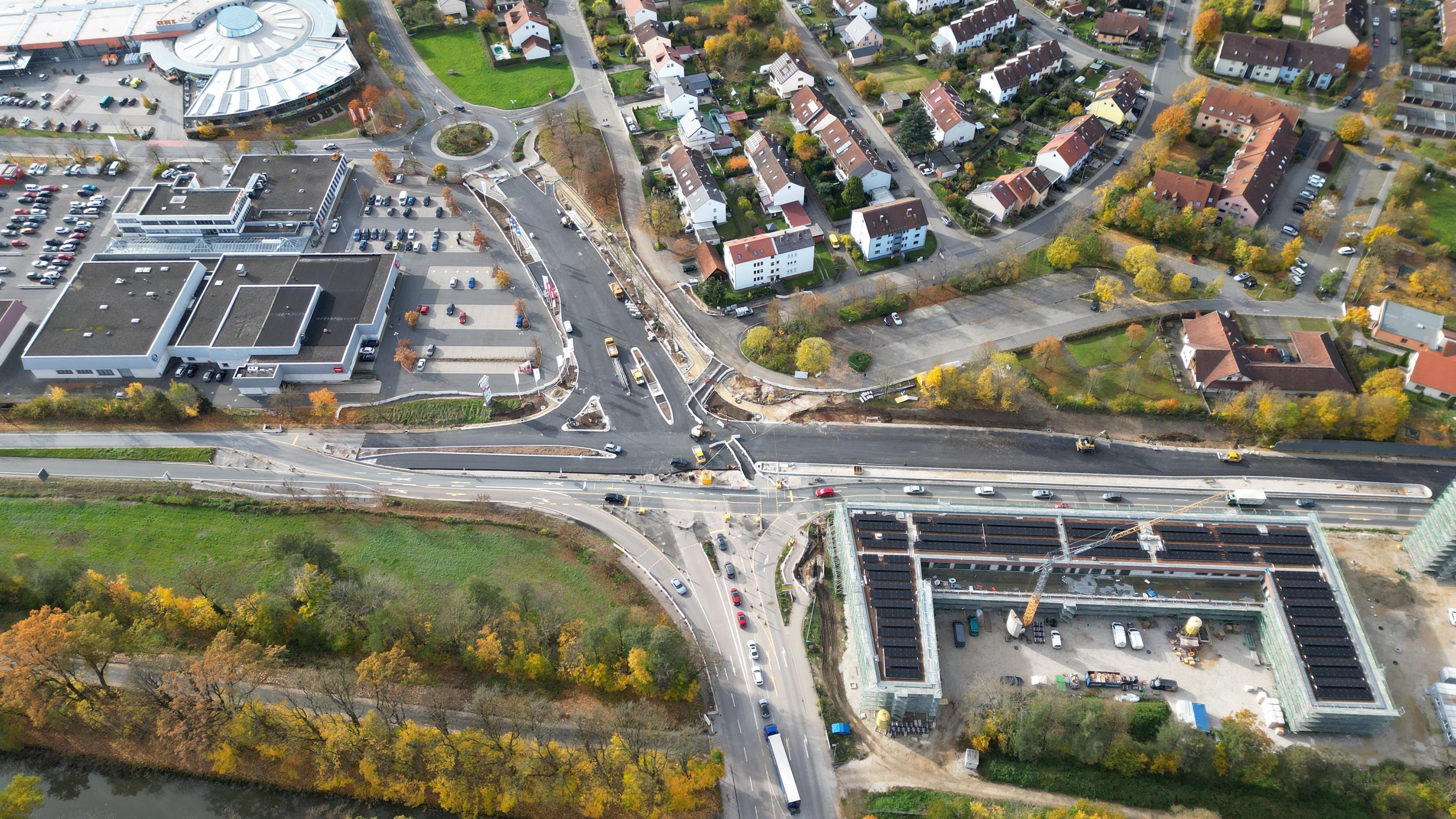 Leider haben wir keinen Alternativtext zu diesem Bild, aber wir arbeiten daran.