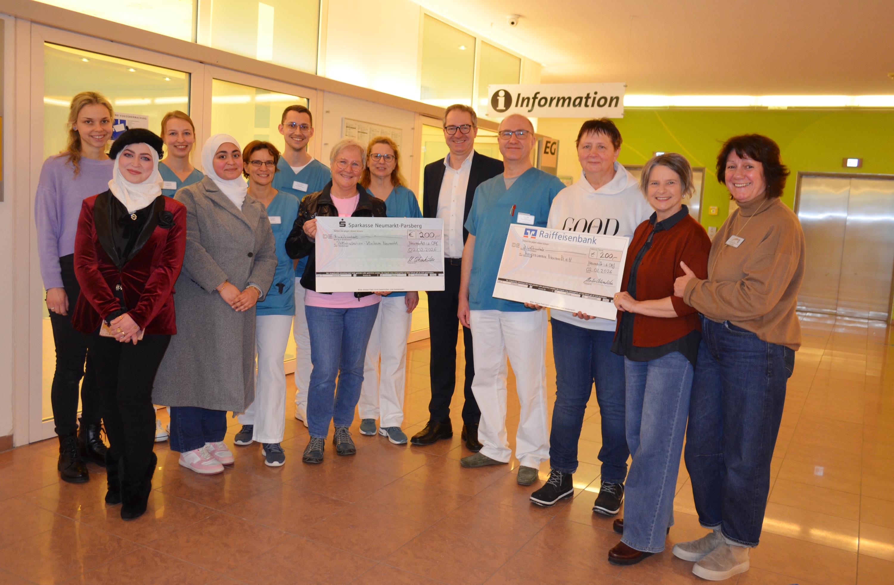 Spendenübergabe An Den Hospizverein Und Die Palliativstation