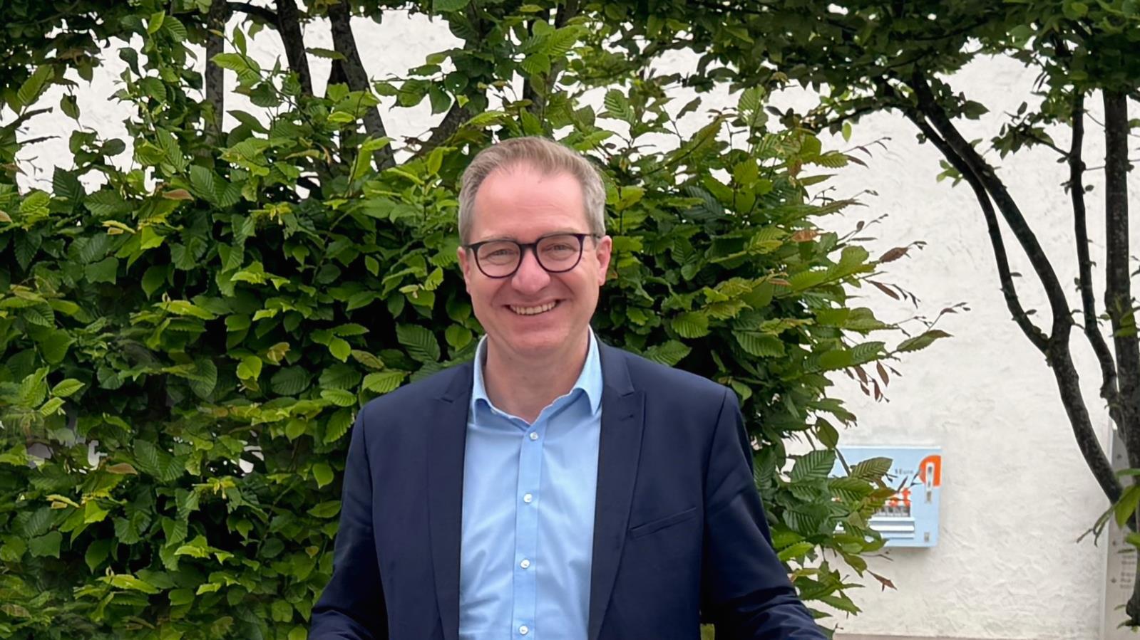 Leider haben wir keinen Alternativtext zu diesem Bild, aber wir arbeiten daran.