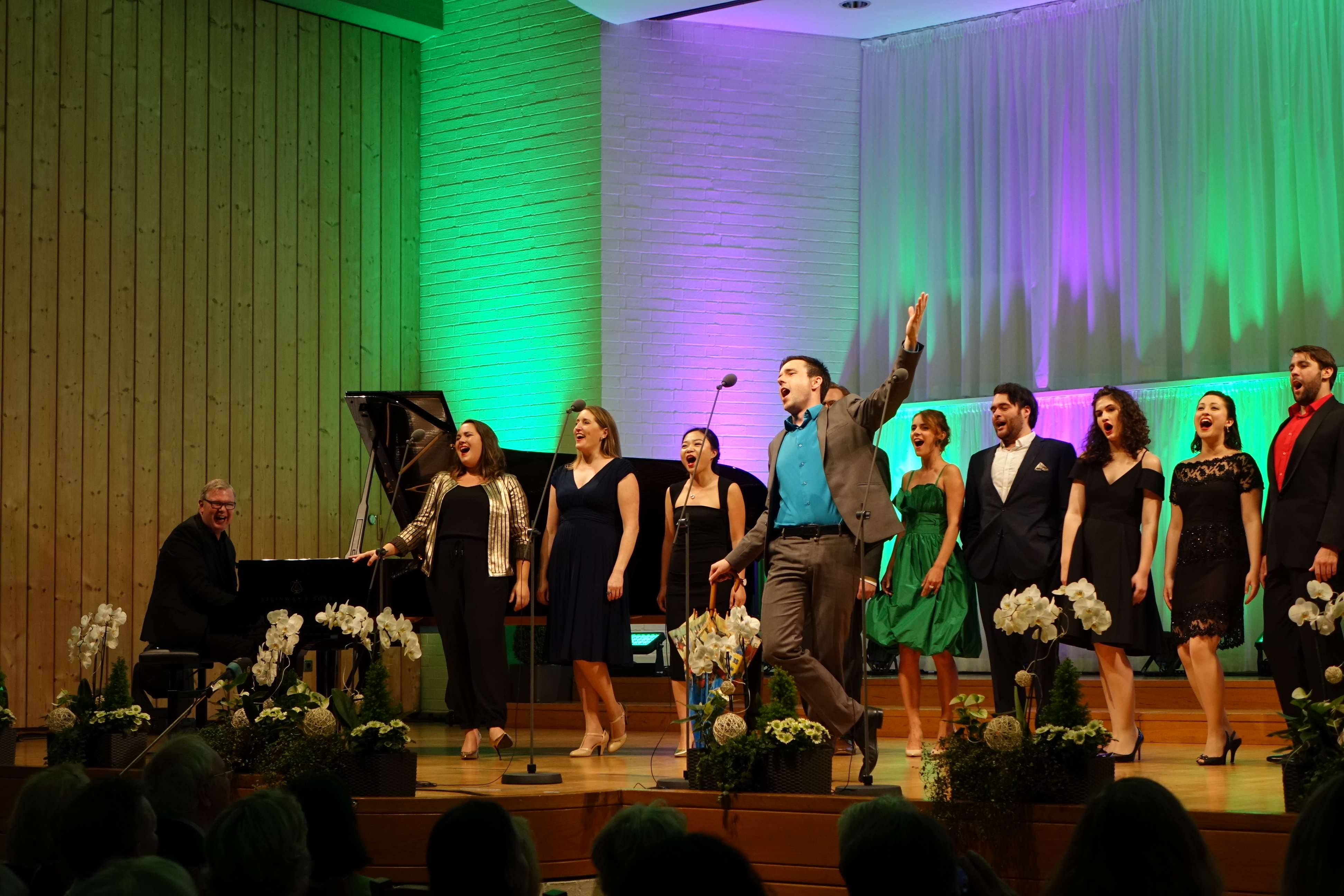 Cabaret bei der IMA 2017.jpg Leider haben wir keinen Alternativtext zu diesem Bild, aber wir arbeiten daran.