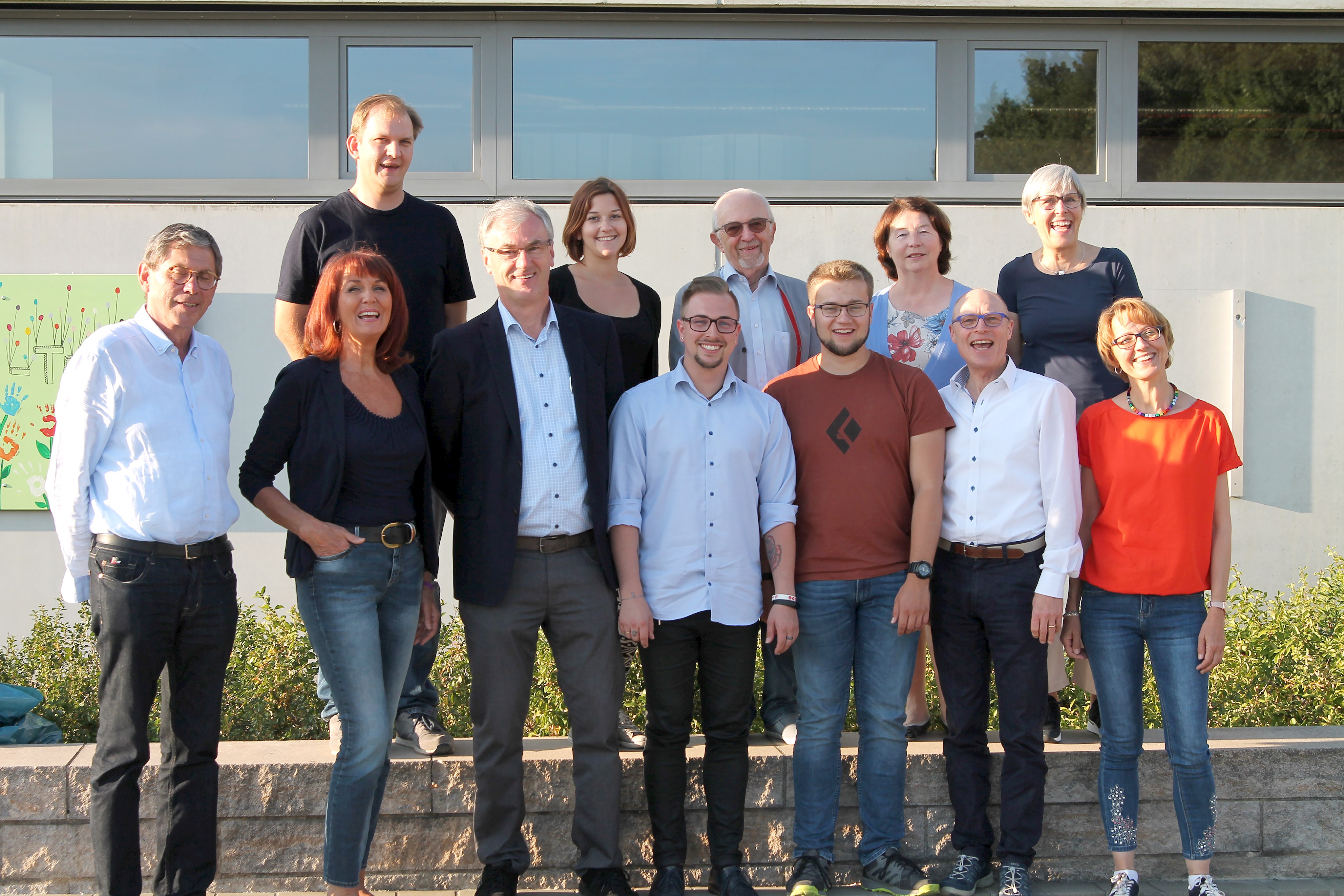 Der Vorstand des Fördervereins G6 hat gut lachen. Junge Leute rücken nach. Leider haben wir keinen Alternativtext zu diesem Bild, aber wir arbeiten daran.
