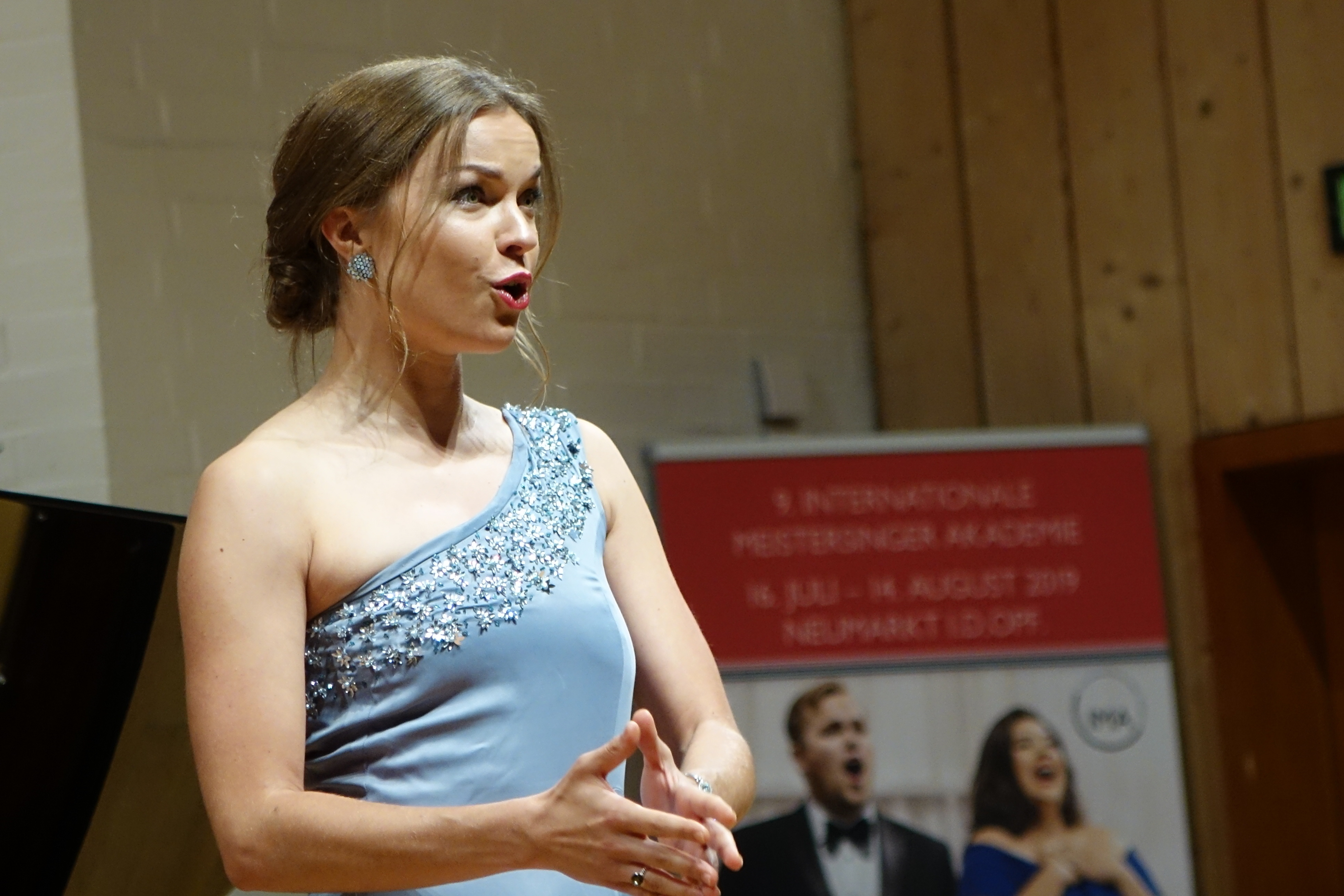 Theresa Pilsl bei der IMA 2019
Foto: Dr. Franz Janka/Stadt Neumarkt Leider haben wir keinen Alternativtext zu diesem Bild, aber wir arbeiten daran.