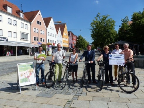 Leider haben wir keinen Alternativtext zu diesem Bild, aber wir arbeiten daran.