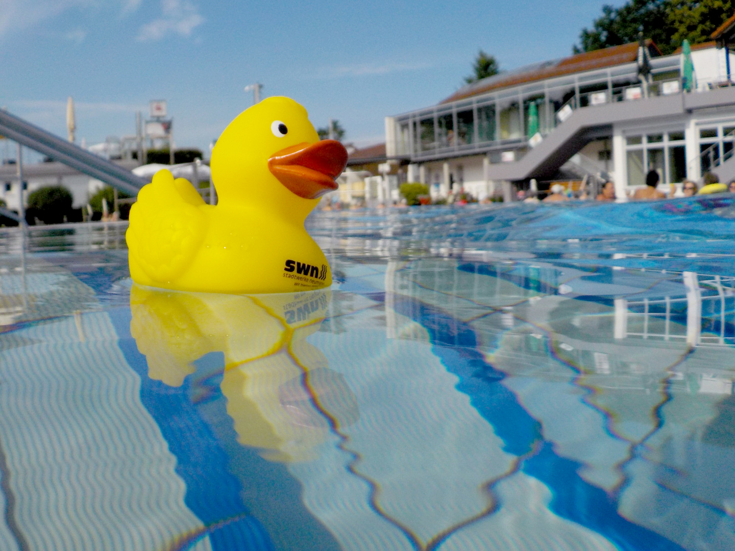Schwimmkurse im Freibad: Erweitertes Angebot und neue Anbieter - Zusätzliche Termine bei Bedarf möglich