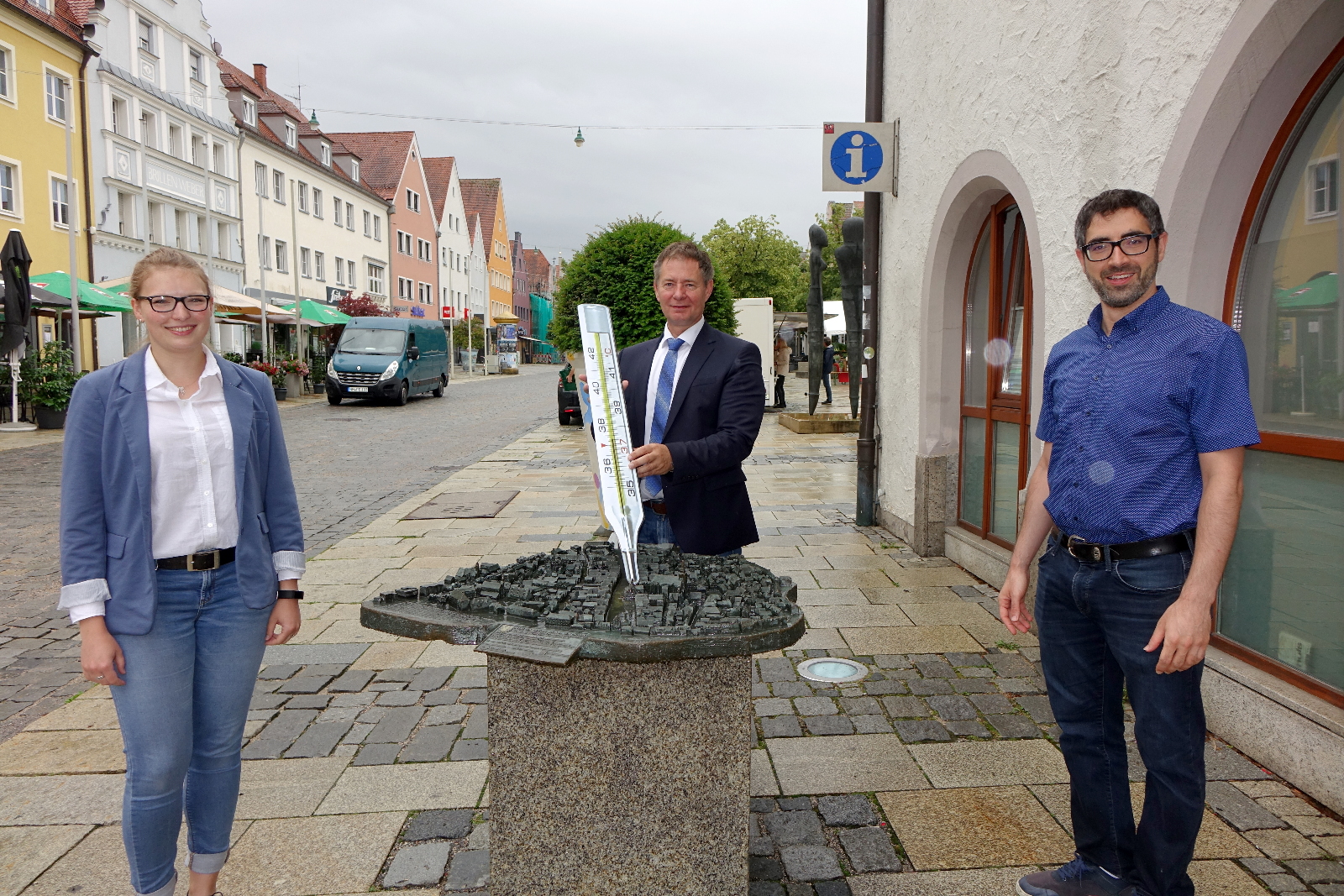 Leider haben wir keinen Alternativtext zu diesem Bild, aber wir arbeiten daran.