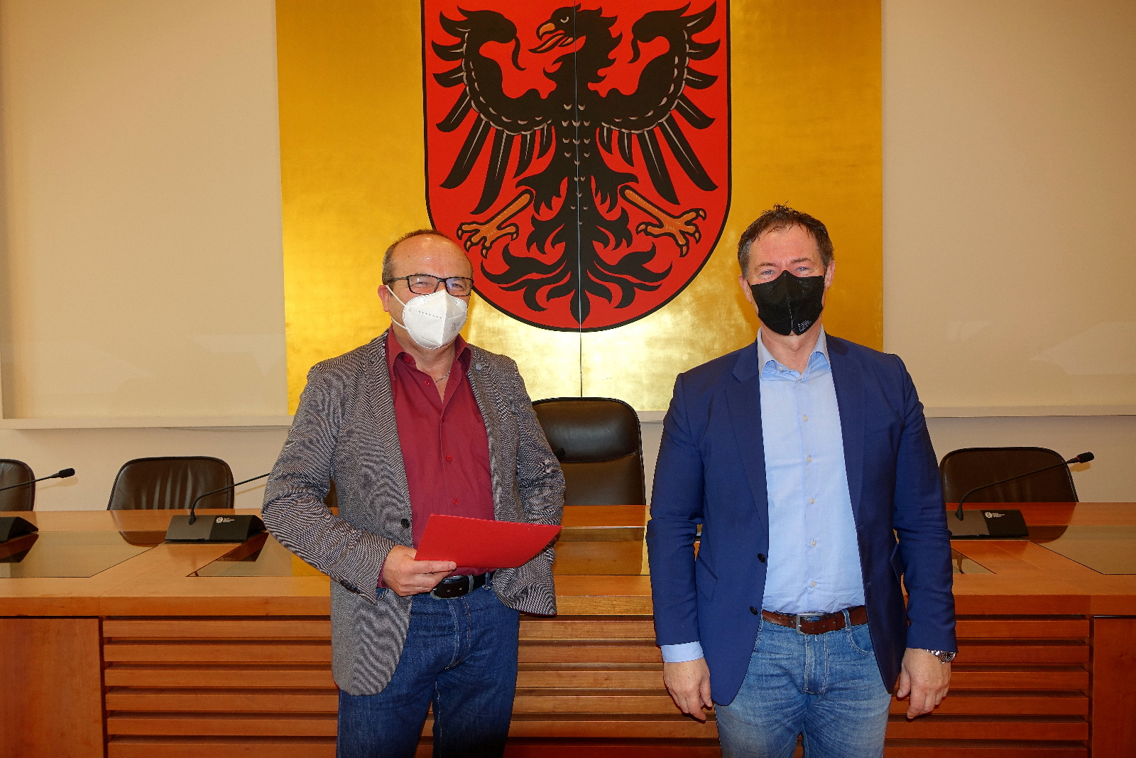 Leider haben wir keinen Alternativtext zu diesem Bild, aber wir arbeiten daran.