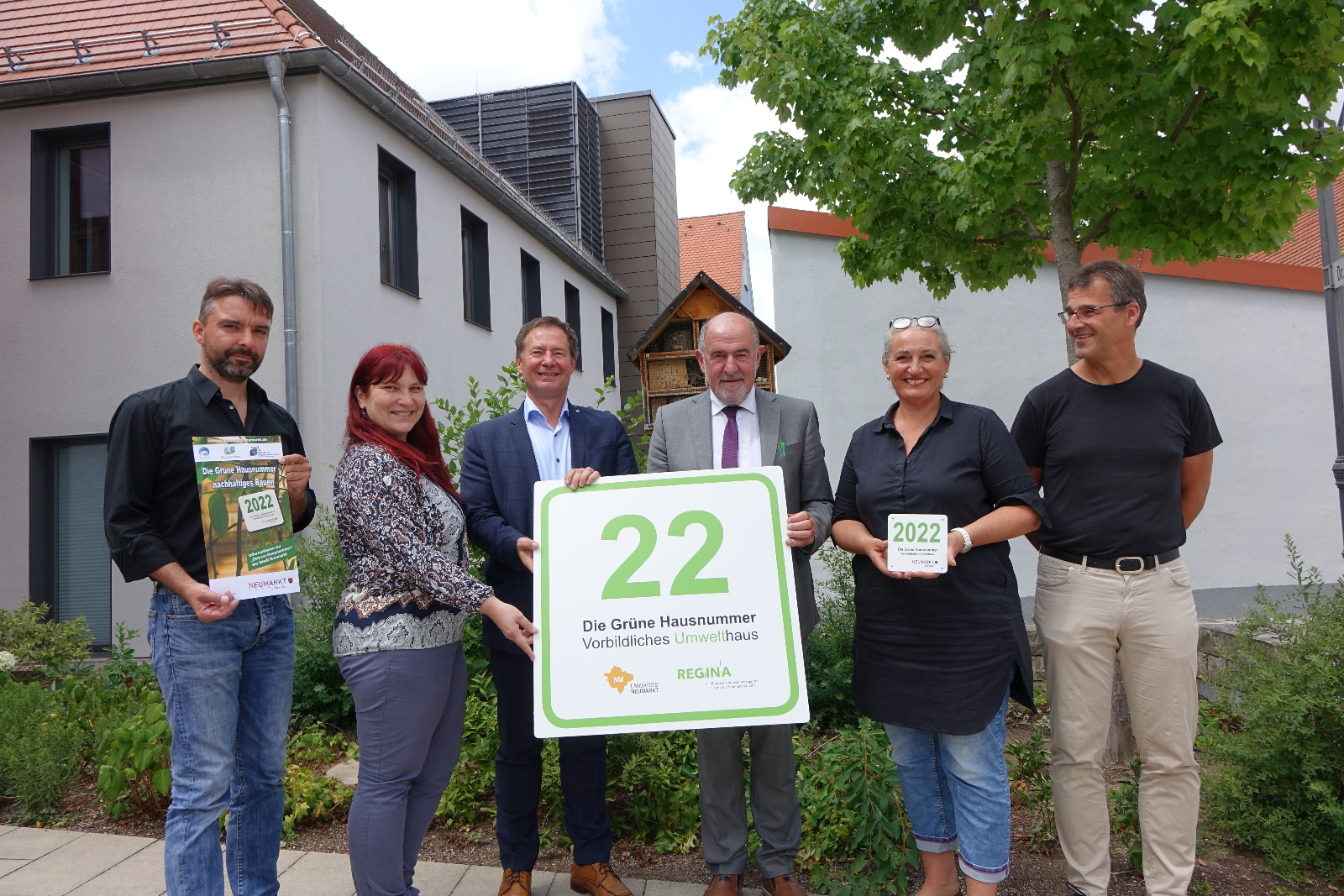 Leider haben wir keinen Alternativtext zu diesem Bild, aber wir arbeiten daran.