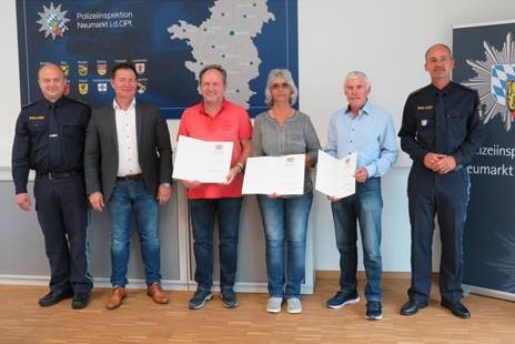 Angehörige der Sicherheitswacht wurden für 25 Jahre Ehrenamt geehrt