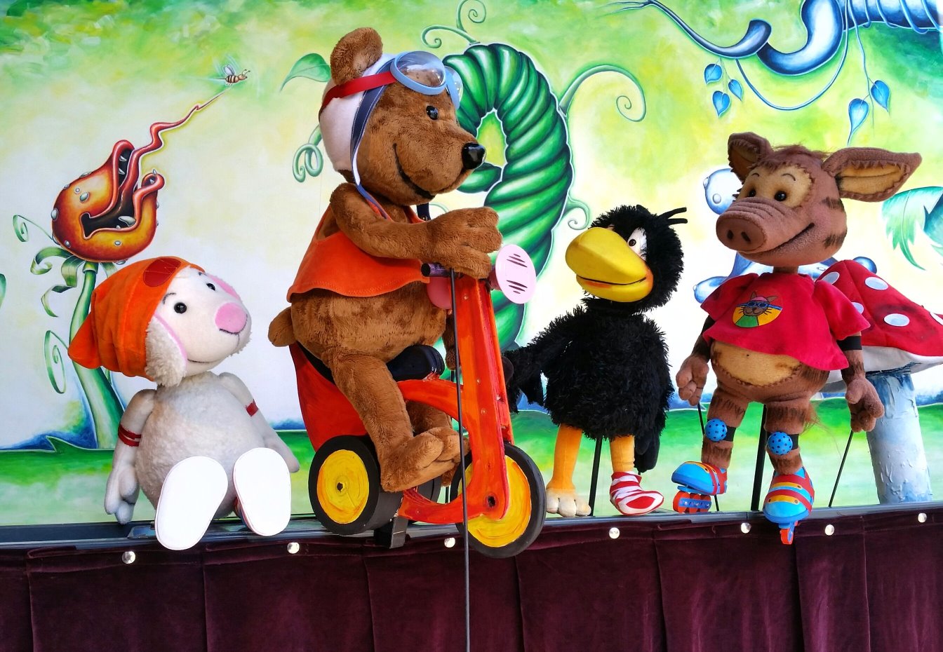 Kindertheater: Der kleine Rabe Socke „Alles saust um die Wette“