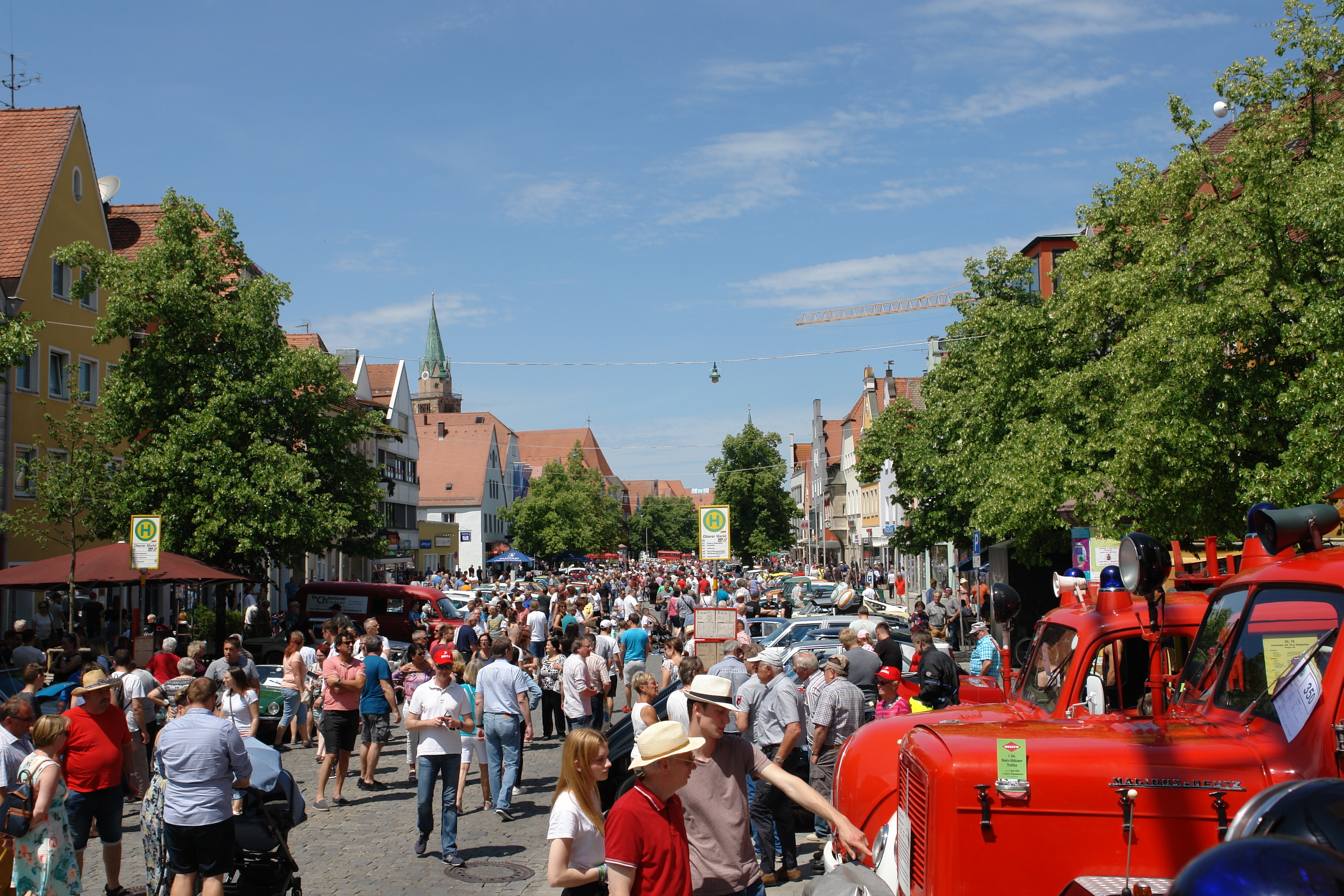 Neumarkter Oldtimertreffen sorgt für Behinderungen im Innenstadtbereich   