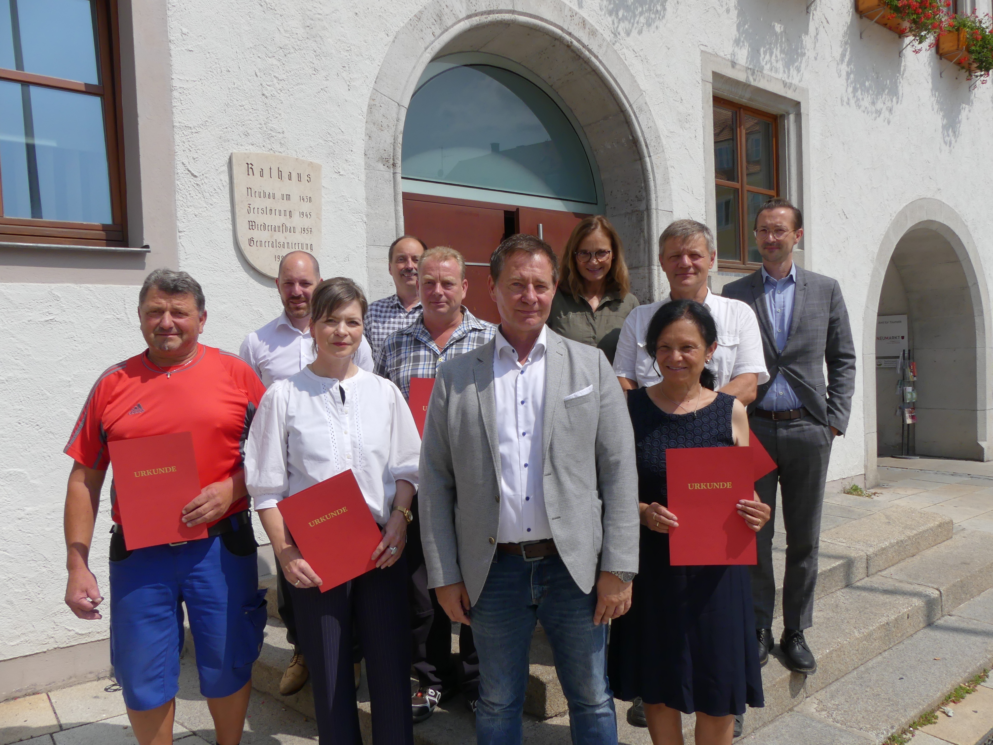 Zahlreiche Dienstjubiläen im Rathaus