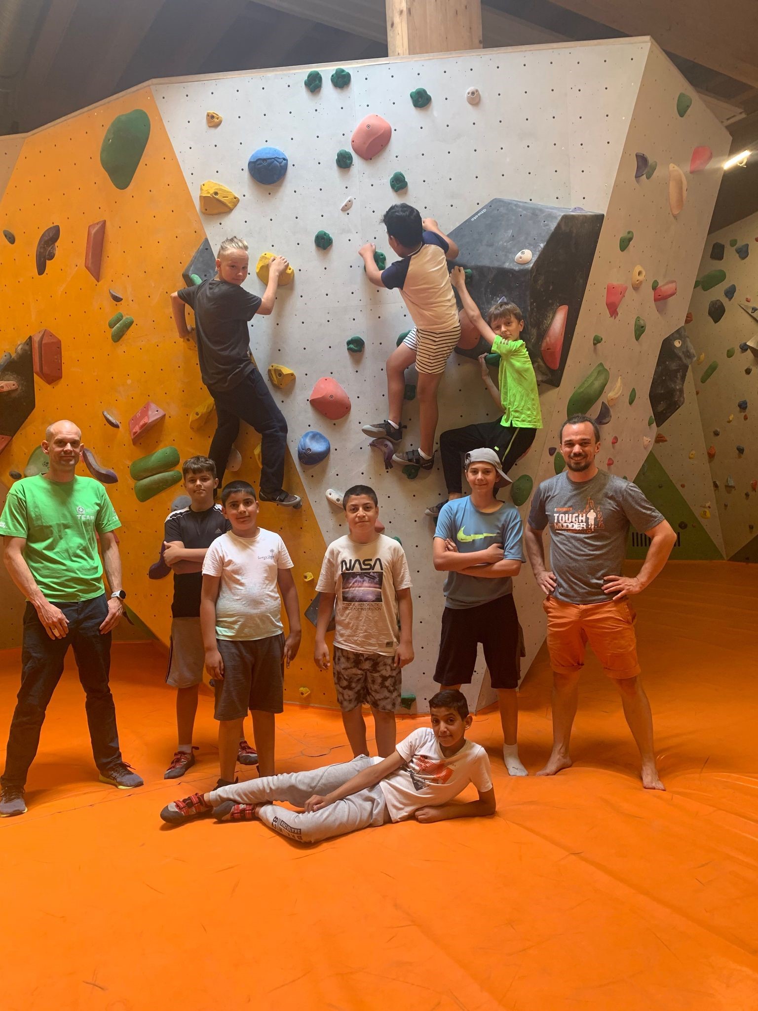 Boulderprojekt im DAV Zentrum ermöglicht sportliche und soziale Erfahrungen