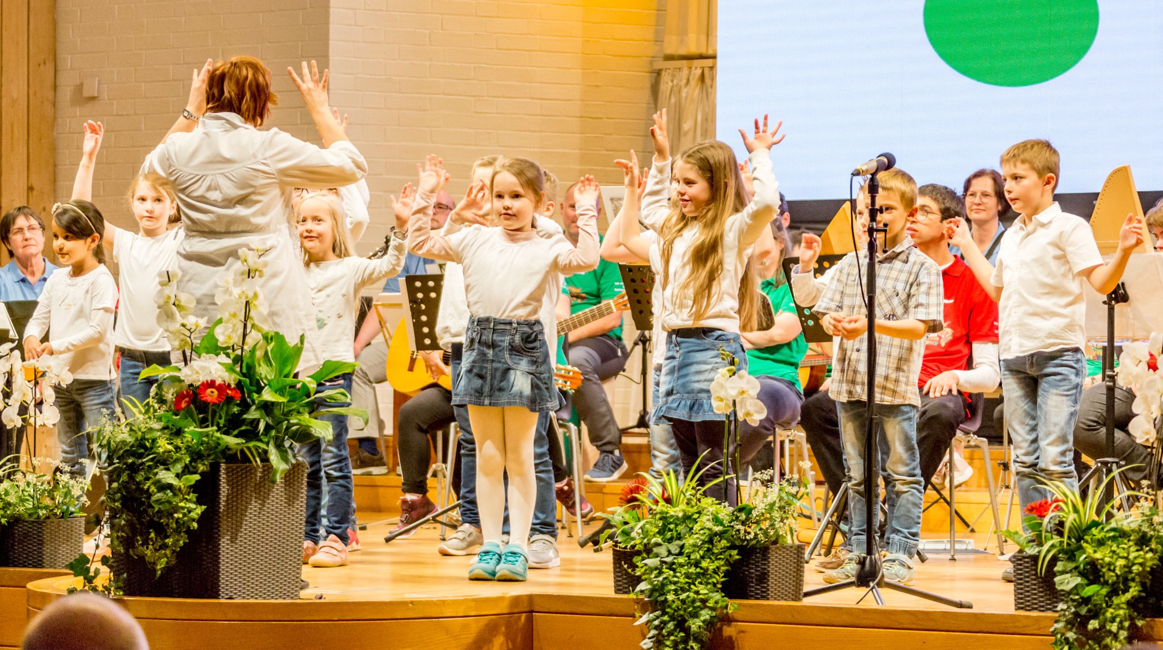 Kinderchor trifft Nikolaus