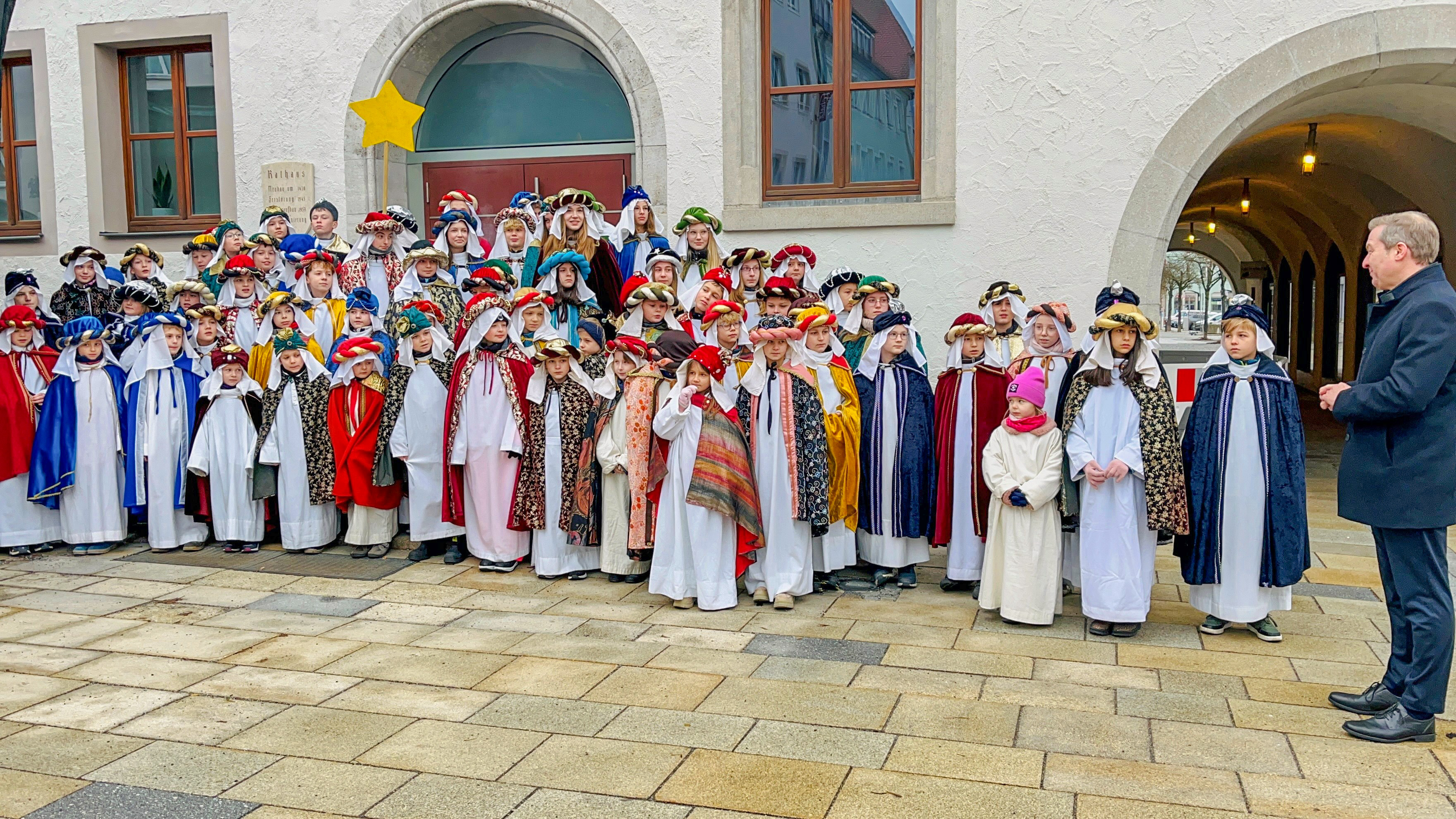 Sternsinger besuchten Rathaus