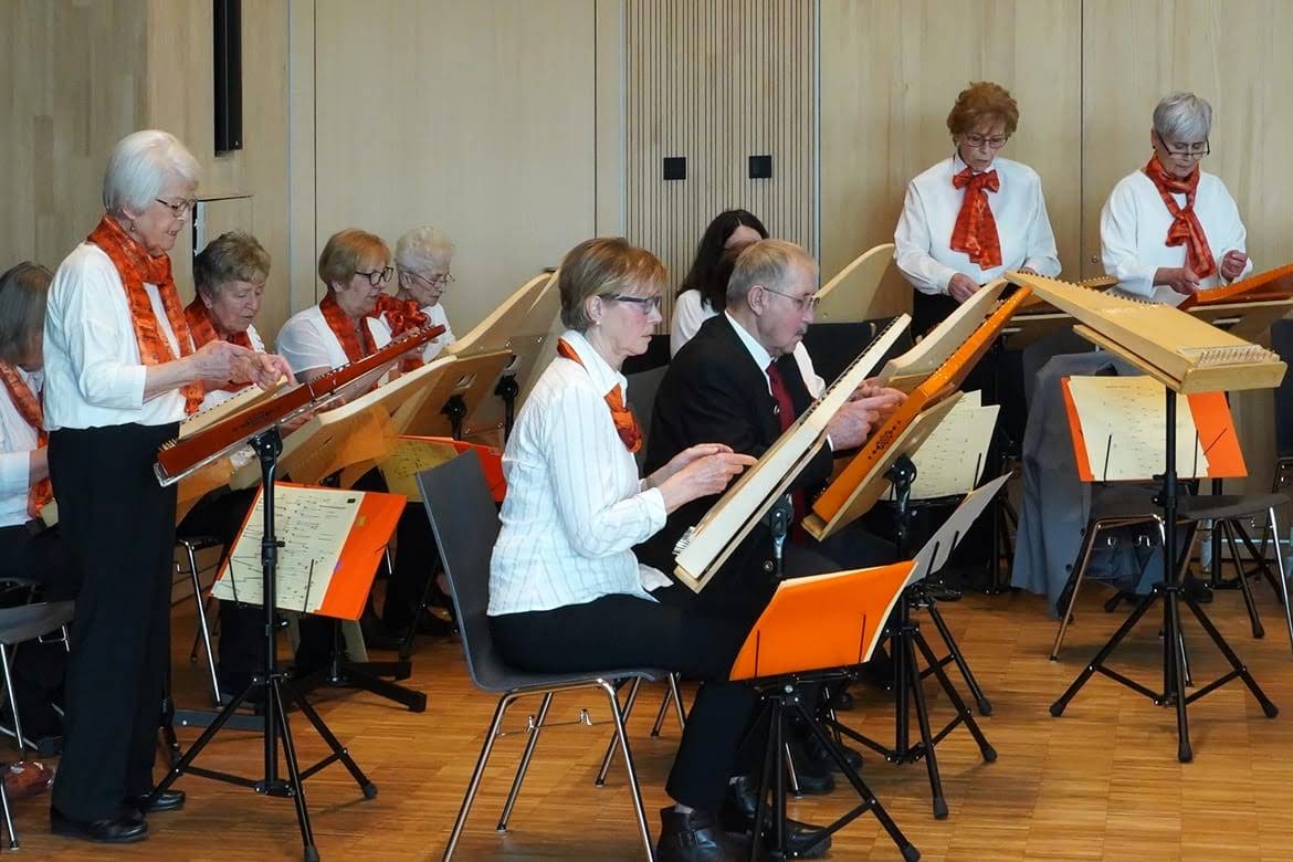 Saiten- und Flötenklänge in Pölling